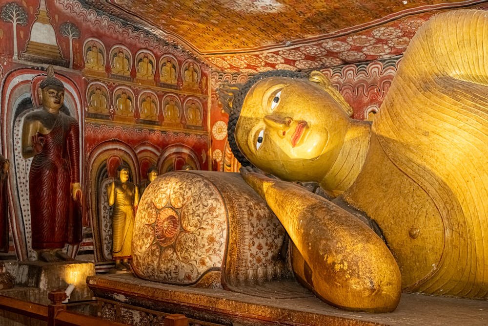 Dambulla Cave Temple